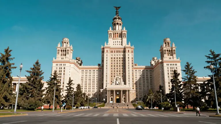 mejores-universidades-espana-2026-featured.webp
